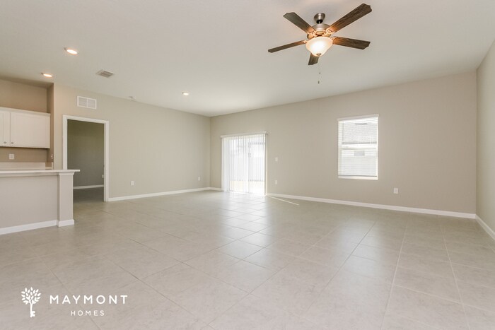 Building Photo - 2824 Granville Dr