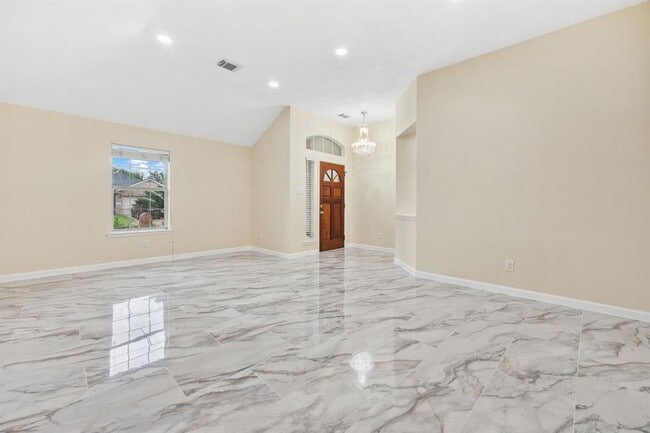 Building Photo - 5414 Fairtide Dr