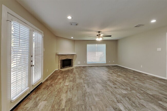 Building Photo - 3515 Timothy Ln