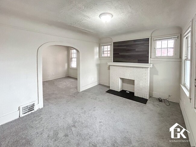 Building Photo - 2638 Richton St