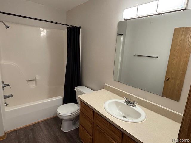 Building Photo - 879 Barren Oaks Dr