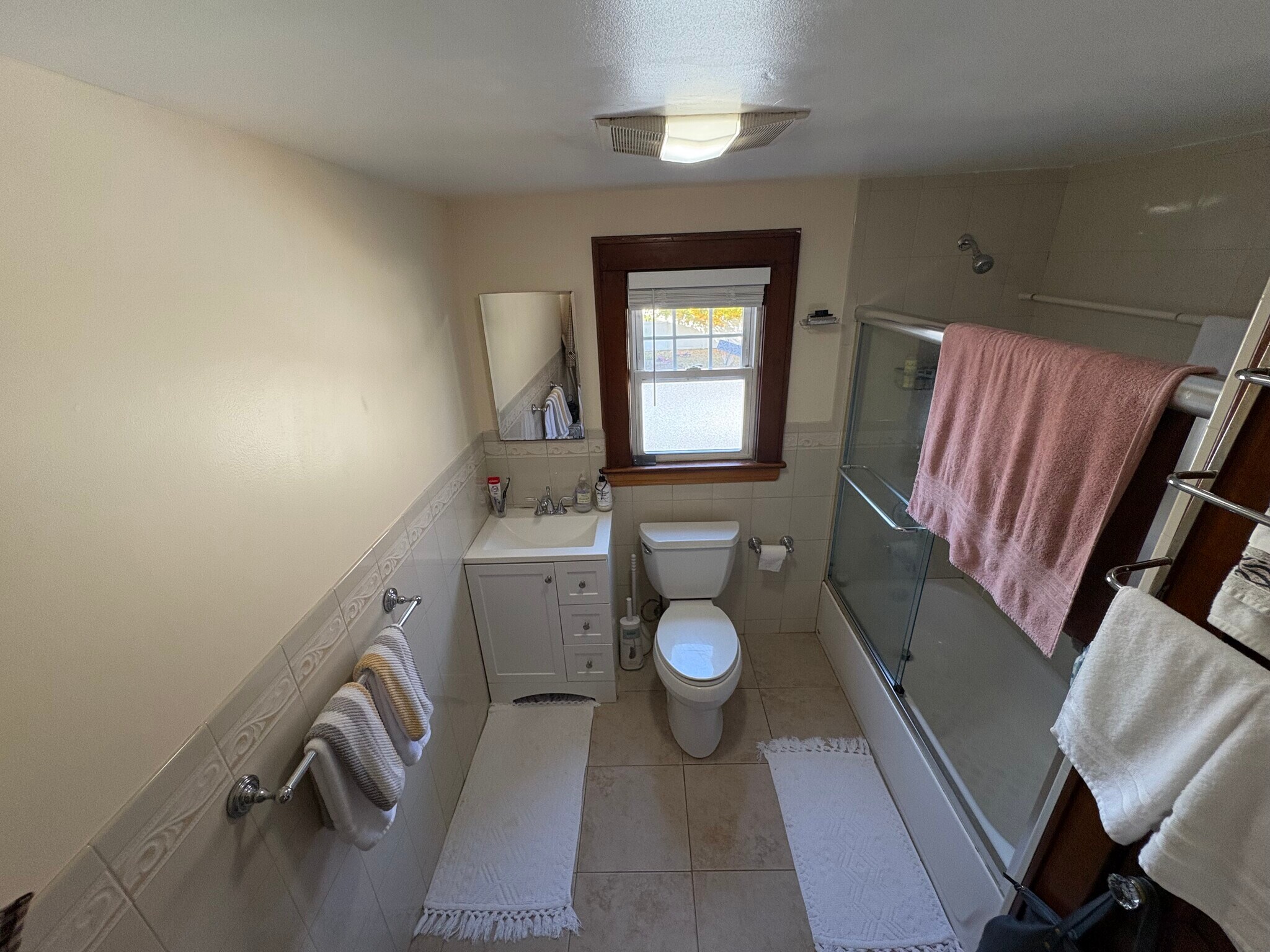 Building Photo - 75 Brefni St