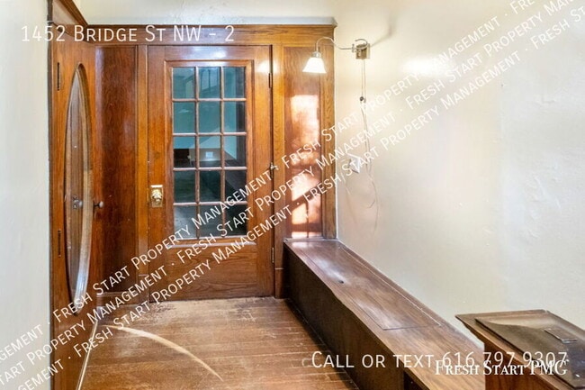 Building Photo - 1452 Bridge St NW
