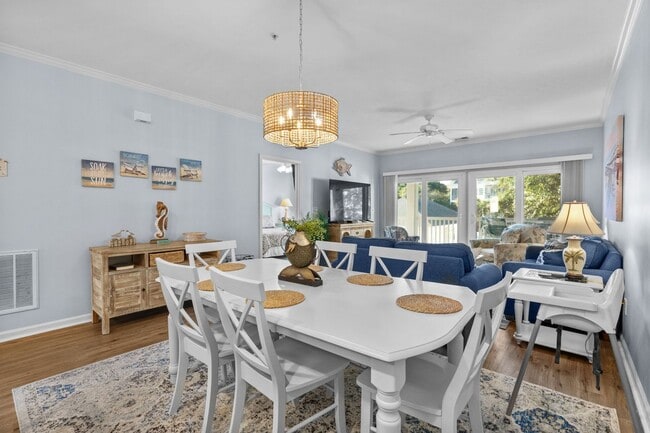 Building Photo - Spacious 3BR Condo in Gated Ocean Keyes