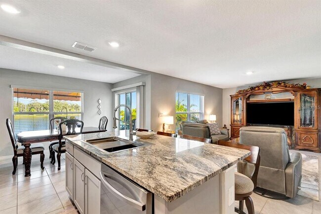 Building Photo - 2942 Rock Sound St