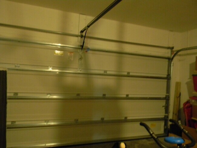 Building Photo - 1588 Ranger Rd SE