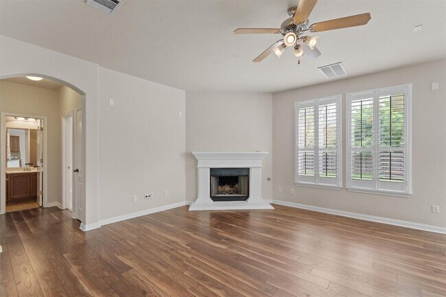Building Photo - 404 Arrowhead Trail