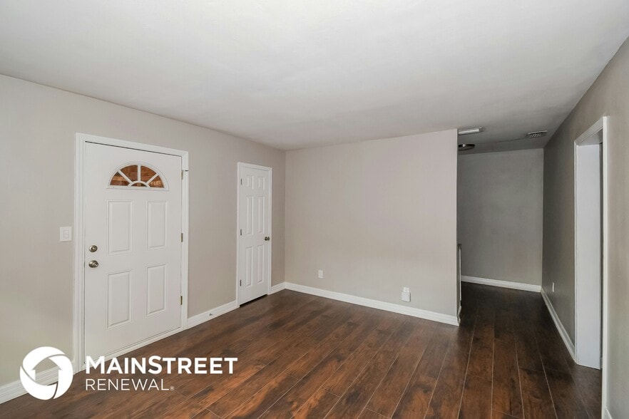 Building Photo - 4119 Sudbury Ave