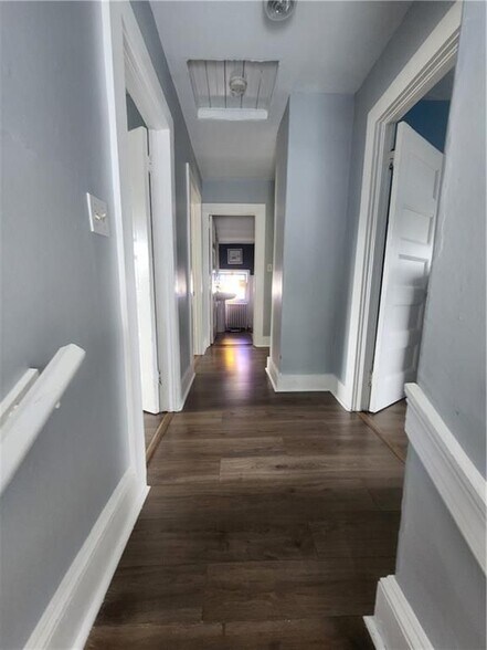 Building Photo - 14 Lucas Ave