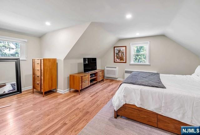 Building Photo - 35 Giles Rd