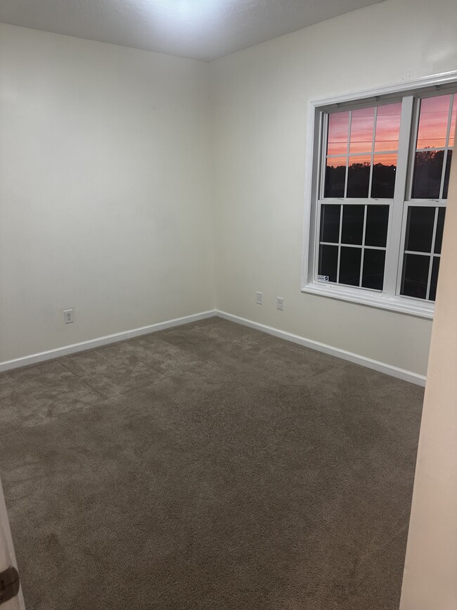 Building Photo - 110 Mingo Dr