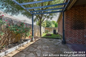 Building Photo - 10511 Weser Ln
