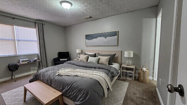 Building Photo - 5426 Glen Haven Dr