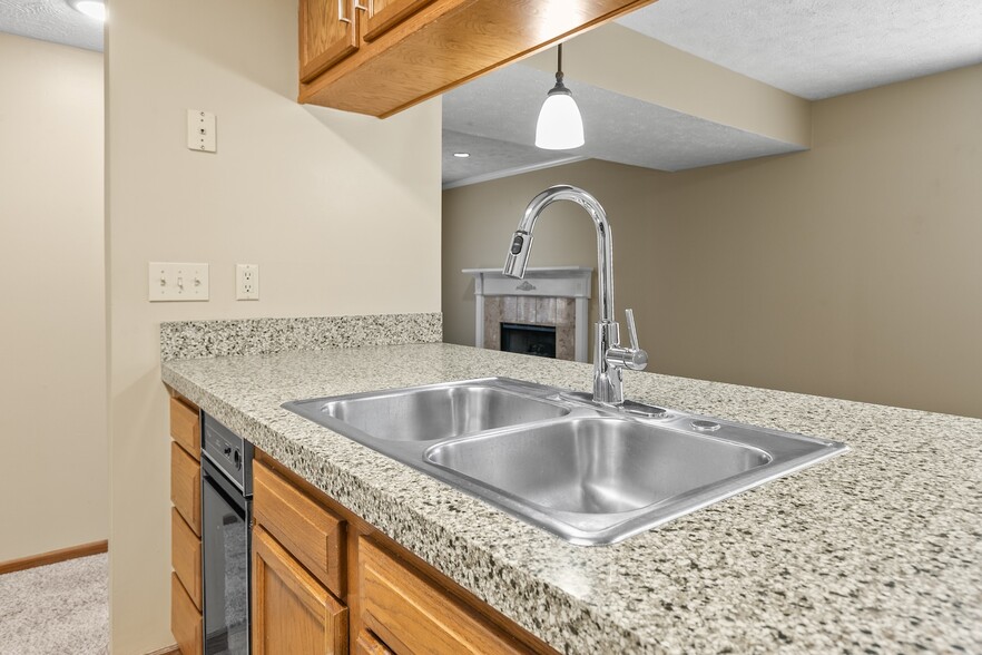 Stone Countertops - 2906 S 123rd St