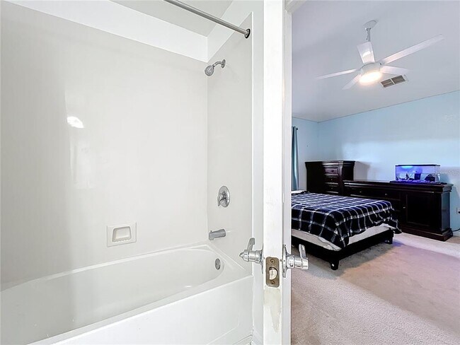 Building Photo - 15210 Windmill Harbor Ct