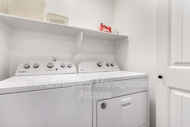 Building Photo - 1519 W Nancy Ln