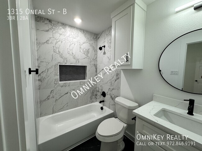 Building Photo - 1315 Oneal St