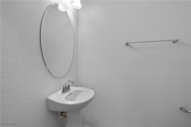 Building Photo - 12572 Westhaven Way