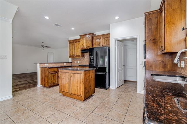 Building Photo - 1140 Hidden Meadow Dr