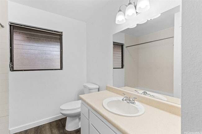 Building Photo - 667 Kamehameha Hwy