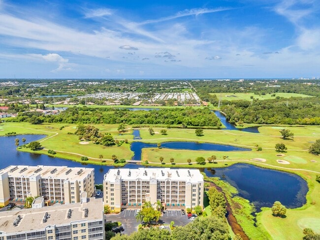 Primary Photo - 1200 Country Club Dr