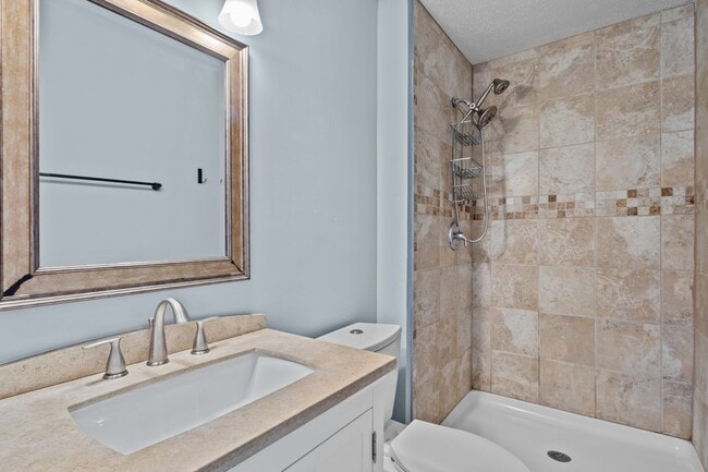 Building Photo - 3851 Chimney Creek Dr