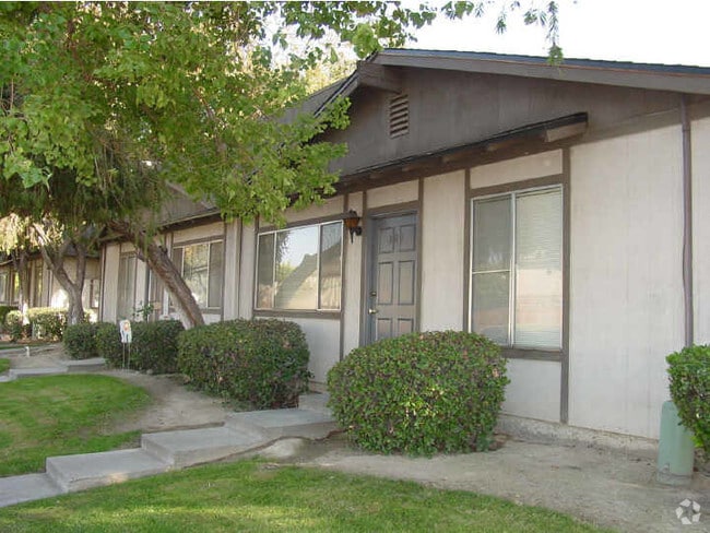 Building Photo - Black Stone Acres Apartments