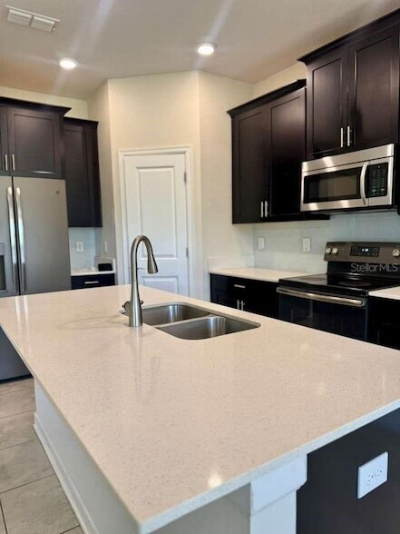 Building Photo - 4596 Storytelling Way