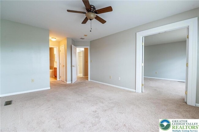 Building Photo - 11 Cobblestone Dr
