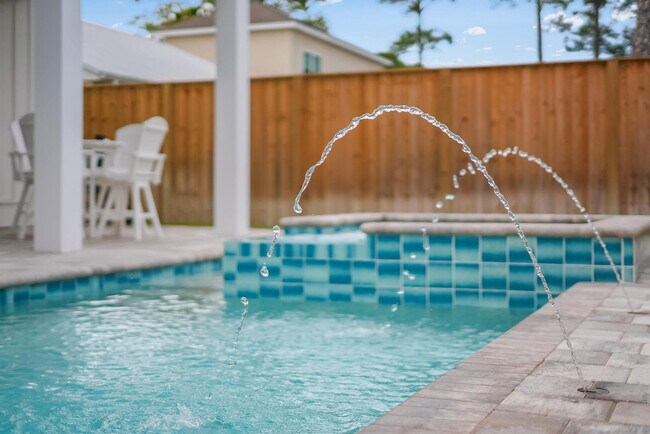 Building Photo - 304 Palm Beach Dr