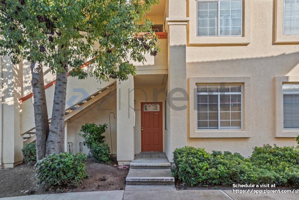 Building Photo - 7054 Dublin Meadows St