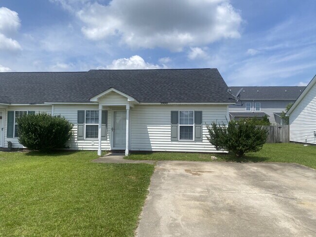 Primary Photo - "Spacious 3-Bedroom Duplex with 2 Full Bat...