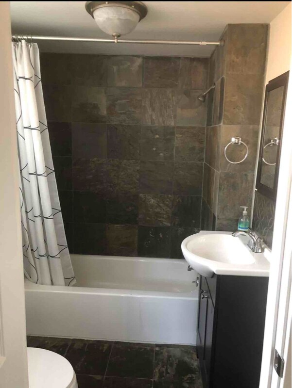 Building Photo - 5408 S 3rd Ave