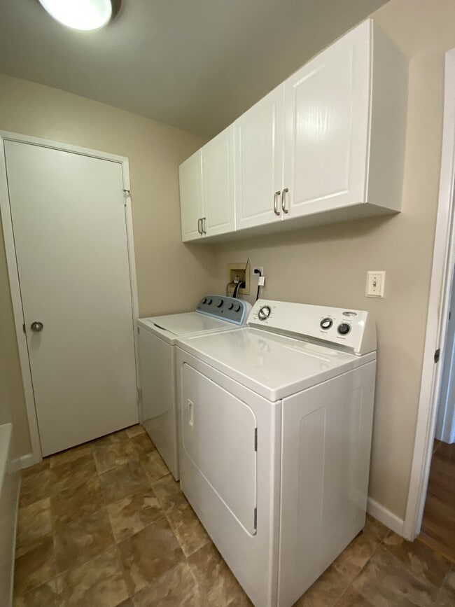 Building Photo - 94-1410-1410 Welina Loop