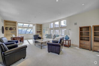Building Photo - 319 Tappan Terrace