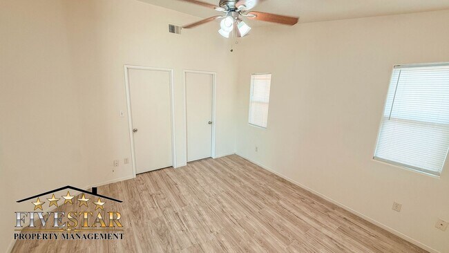 Building Photo - 7408 Cross Glade St