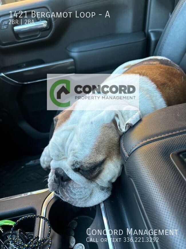 Building Photo - 1421 Bergamot Loop