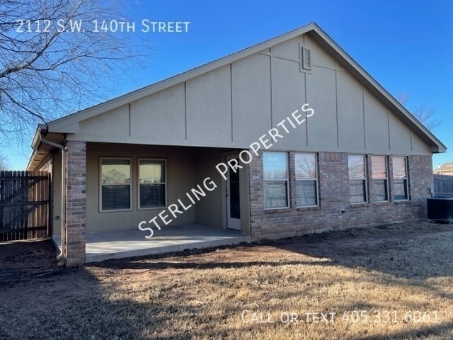 Building Photo - 2112 SW 140th St