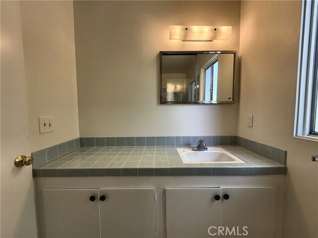 Building Photo - 28845 Briarhurst Dr
