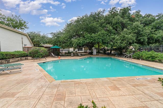 Building Photo - 13606 Flagstone Ln