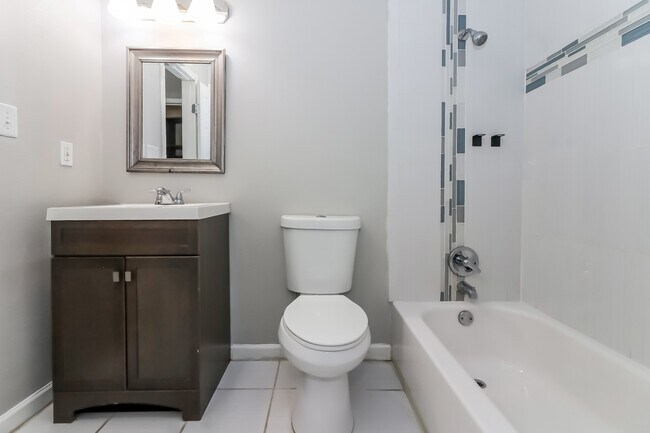 Building Photo - 2147 Frey Rd