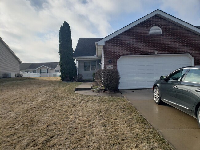 Building Photo - 5809 Phillips Rd