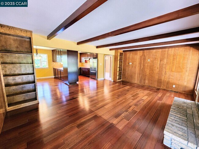 Building Photo - 171 Via Bonita