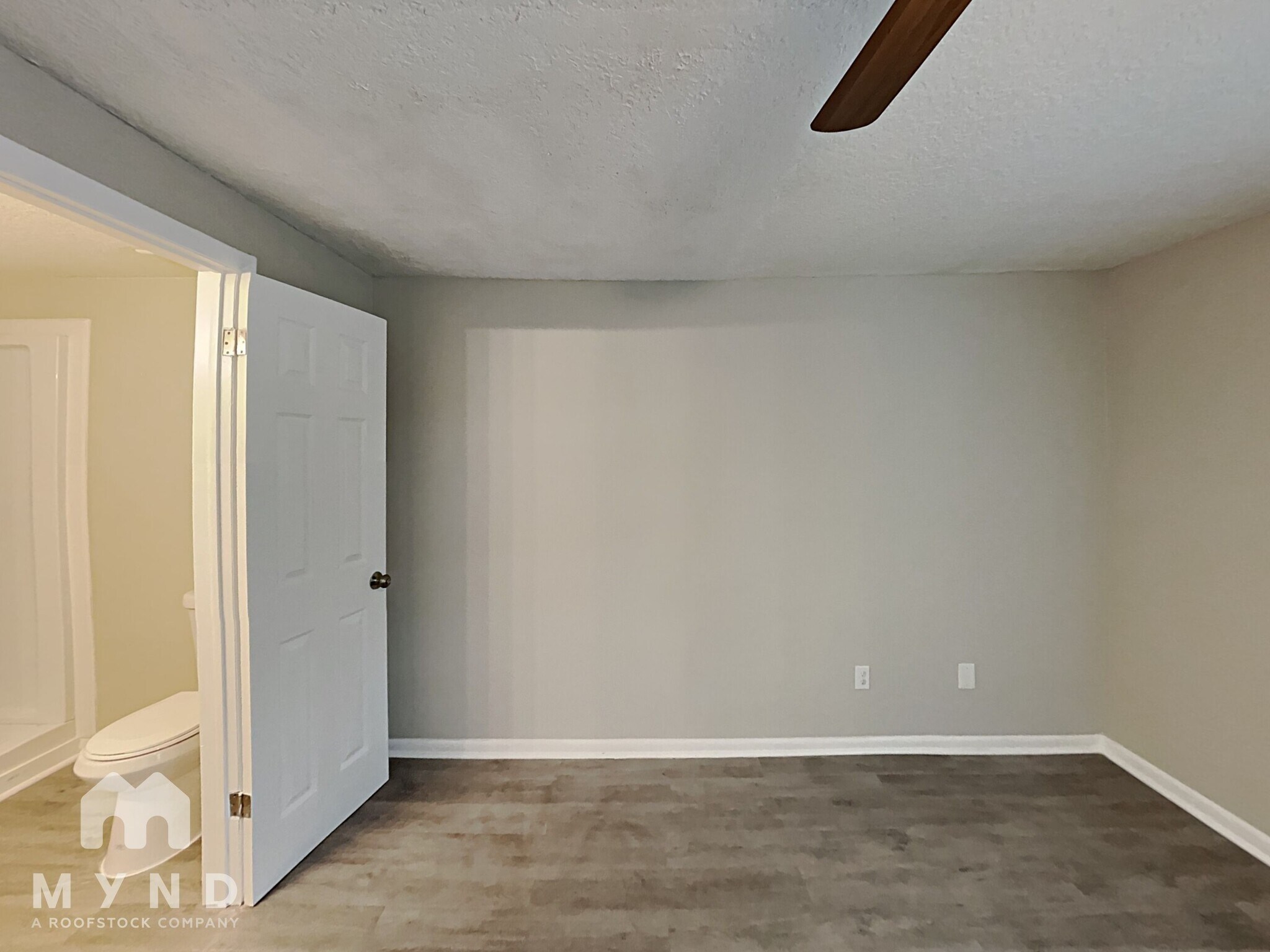 Building Photo - 7559 Canaveral Rd