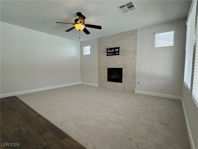 Building Photo - 2385 Quintet Ave