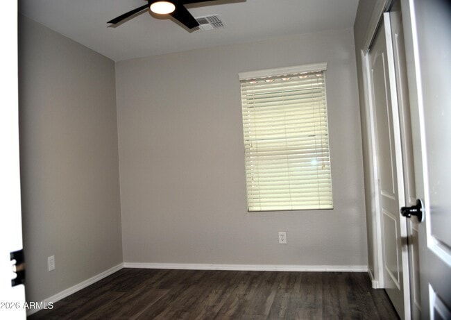 Building Photo - 964 S Almira Ave