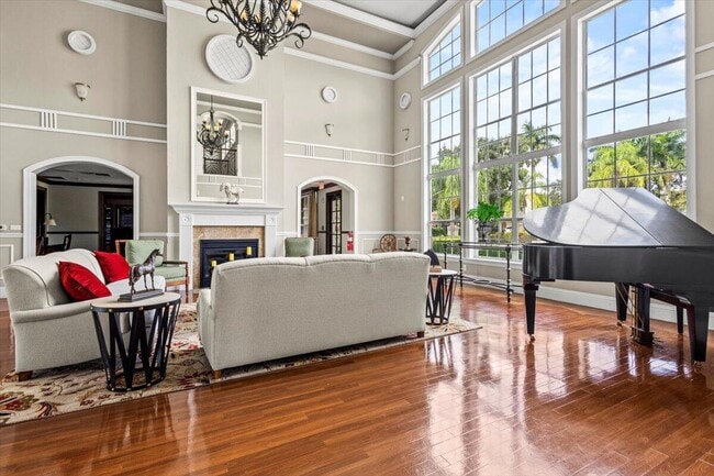 Building Photo - 110 SW Peacock Blvd