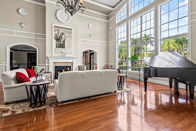 Building Photo - 110 SW Peacock Blvd