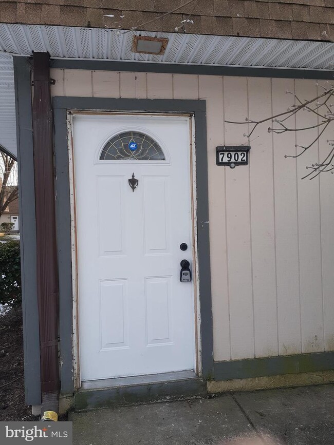 Front Door - 7902 San Leandro Pl