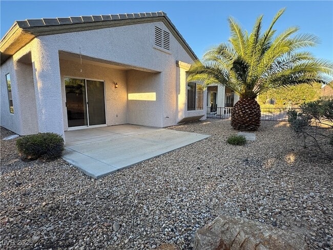 Building Photo - 3025 Seaford Peak Dr